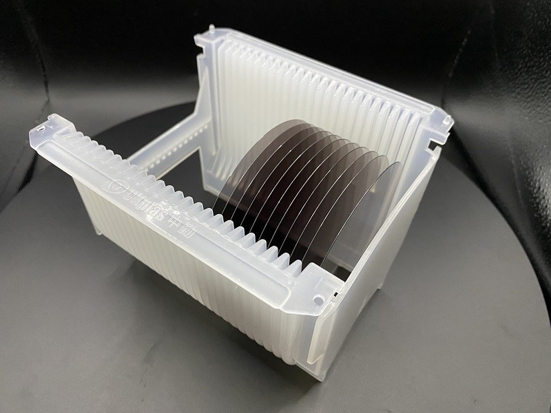 76.2mm 100mm 150mm قطر LiTaO3 Wafer برای سنسورهای غیر خطی نوری غیر مستقیم IR