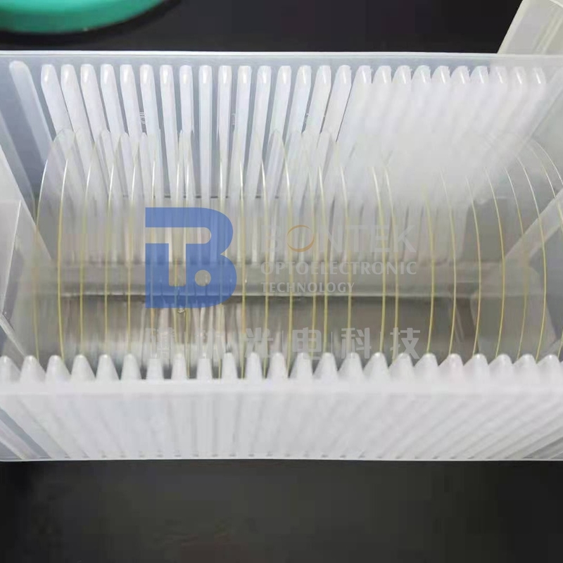 Wafer لیتیوم نیوبات Y-cut و X-cut برای عملکرد بالاتر دستگاه SAW